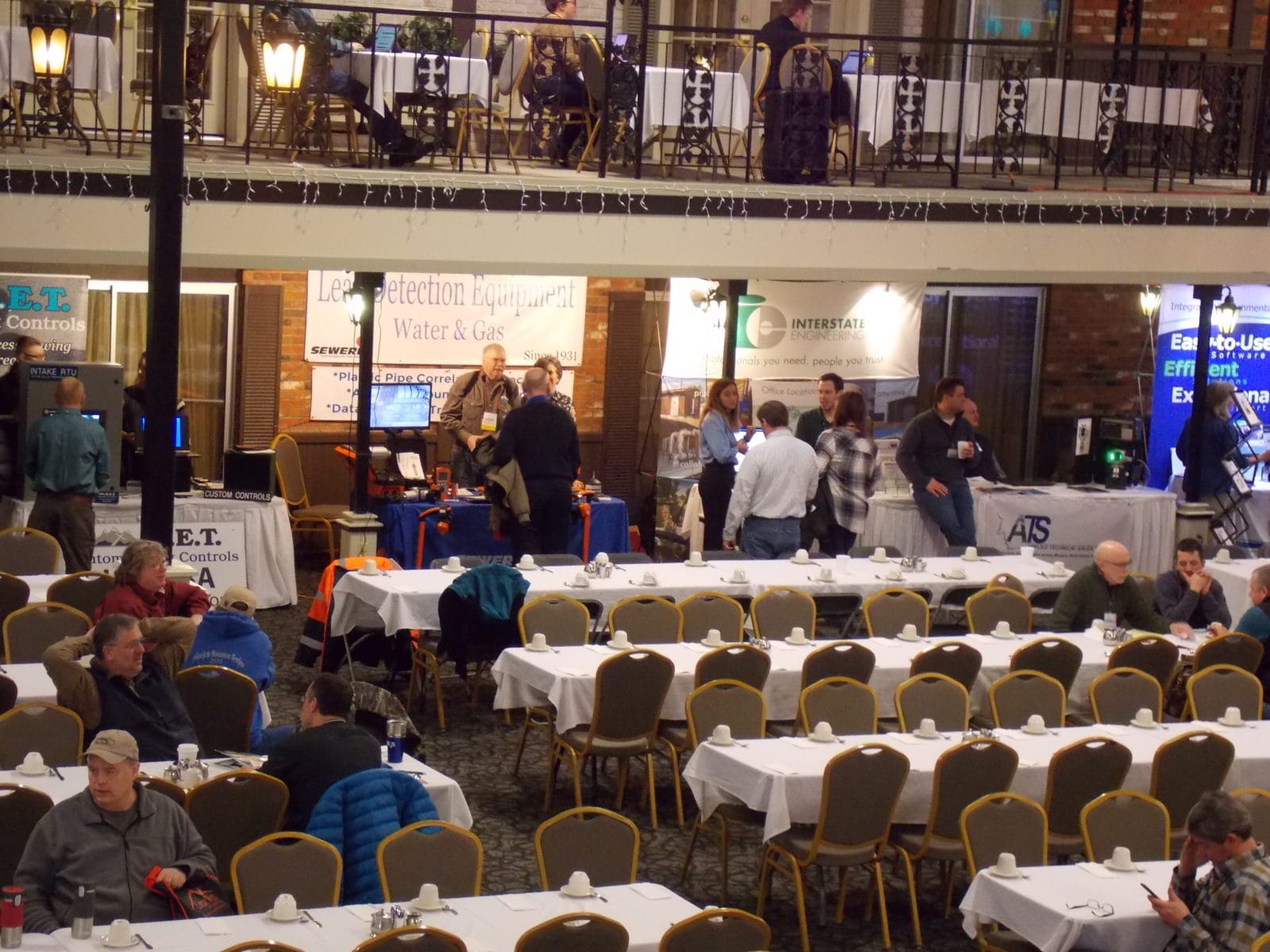 Vendor booths and attendees in the MRWS conference exhibit hall